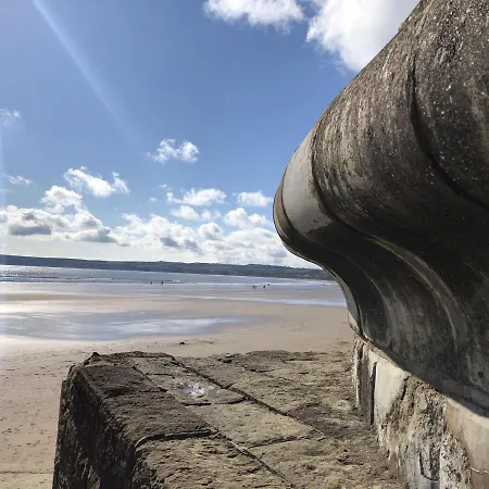 Meadowside - Part Of The The Bay Village With Pool, Gym And Direct Access, Pub, Restaurant, Tennis And Meadows Walks Filey
