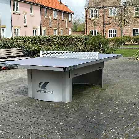 Дом отдыха Meadowside Файли