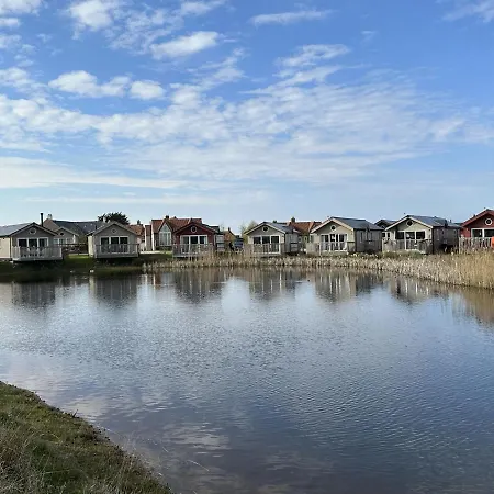 펜션 Meadowside - Part Of The The Bay Village With Pool, Gym And Direct Access, Pub, Restaurant, Tennis And Meadows Walks